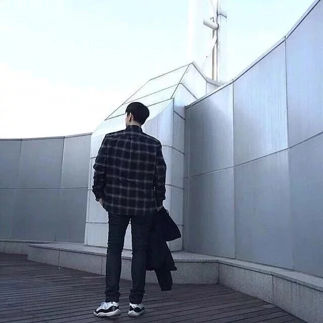 东方不举_