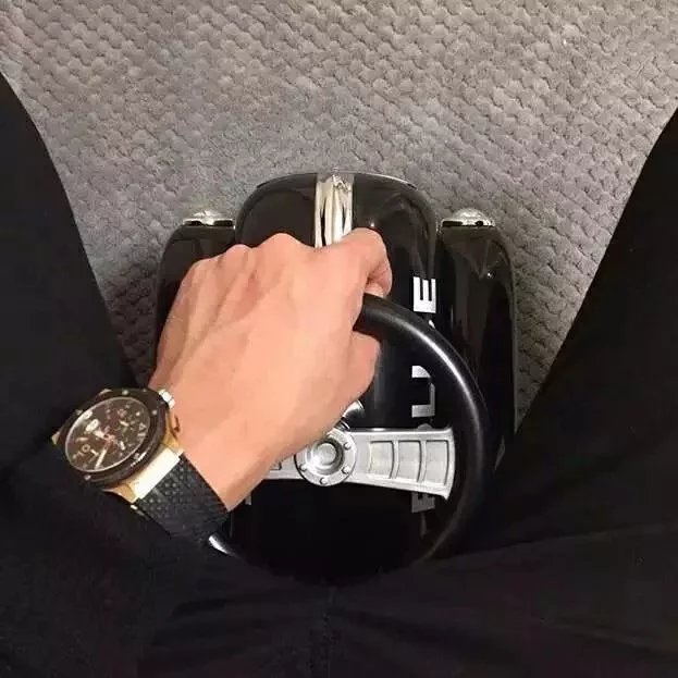 潇洒小伟